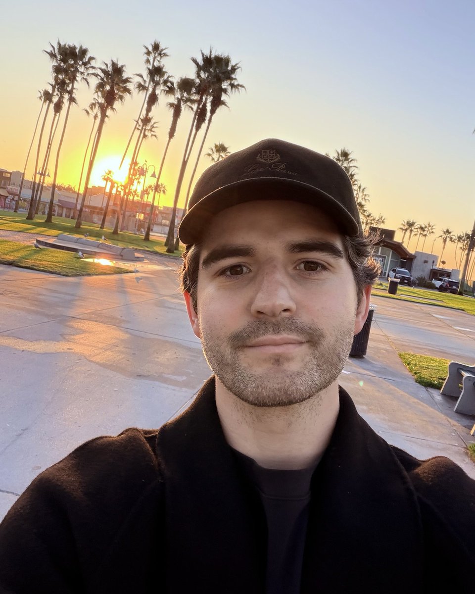 DIMENSION tweet media