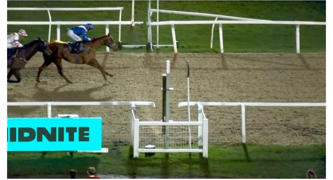 Macracing. tweet media