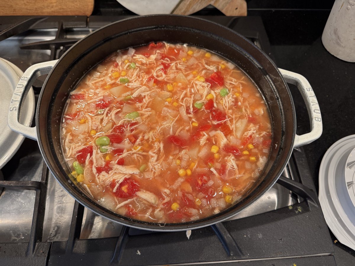 MrStuartHartley's tweet image. Baby you got a stew going. #BrunswickStew