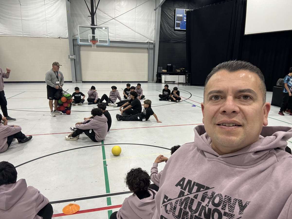 Alex Lopez tweet media