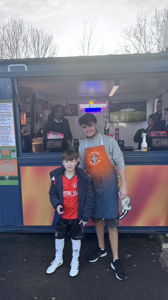 Double Alfie Day 🧡🧡

Happy Birthday to Little Alfie <a href="/DjGabyG/">Gaby</a> who was Mascot today 
&amp; 
Happy 1st Day to my Son Big Alfie <a href="/a9ruo/">AЯ</a> who joins Team Kenny Henny 

🫡🫶🏼🧡

<a href="/LutonTown/">Luton Town FC</a>