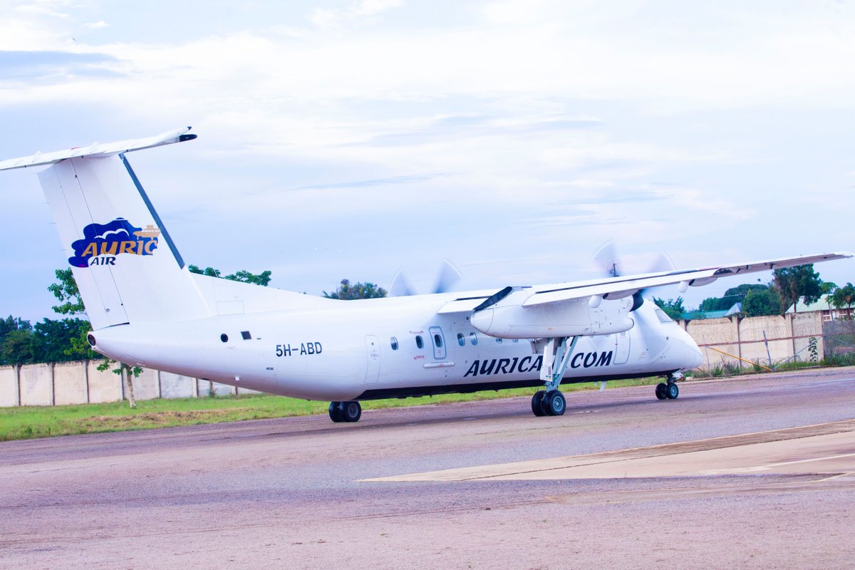 auricair's tweet image. ✈️ Auric Air yazindua safari mpya Kahama ⇄ Dar es Salaam, hatua muhimu kuimarisha muunganiko wa mikoa na fursa za biashara.

Uzinduzi ulihudhuriwa na Mhe. Frank Nkinda, Bi. Glory Absolm, Mhe. Shaban P. Mikongoti na wadau mbalimbali.

#AuricAir #NowFlying #Kahama #DarEsSalaam