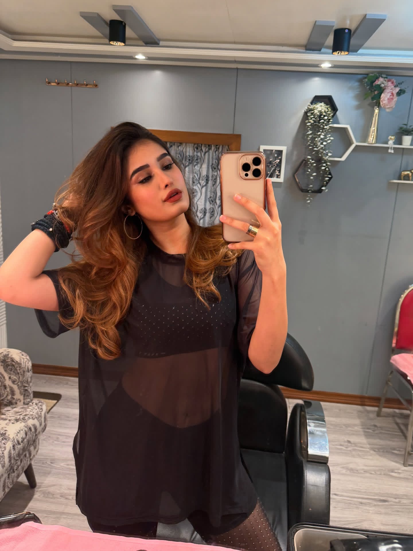 G8Ek8pkbwAErZdL?format=jpg&name=large