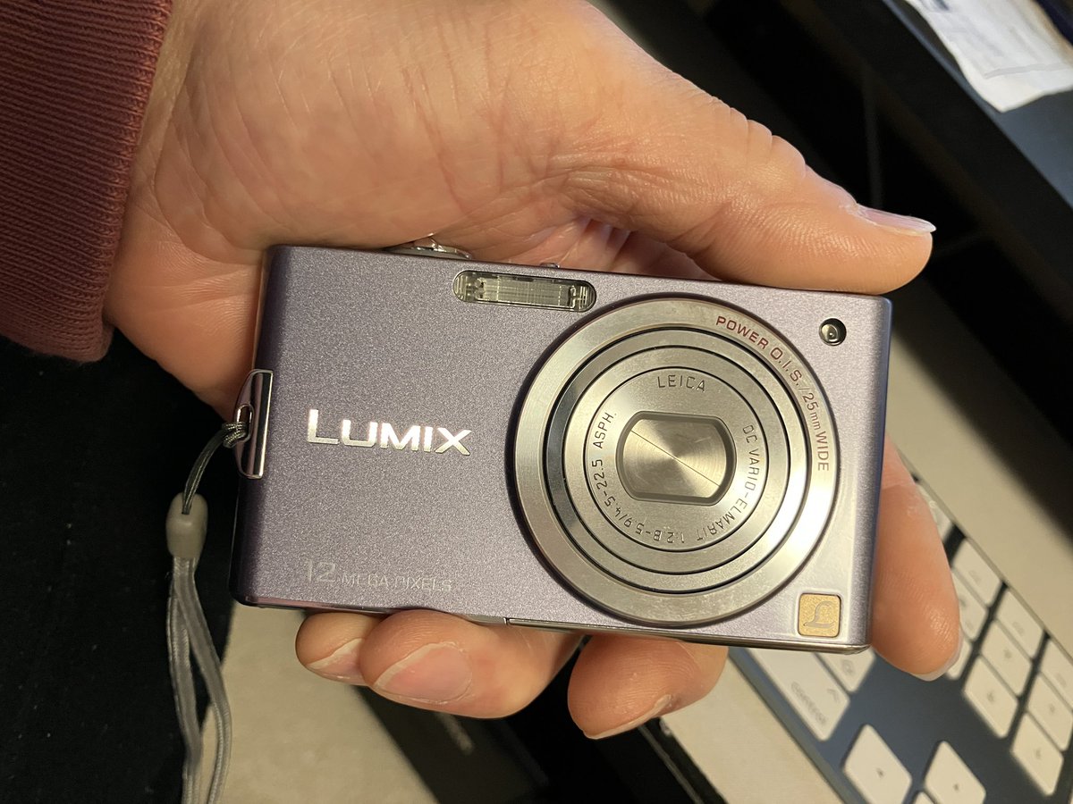 2009年発売のPanasonic LUMIX DMC-FX60がまだ普通に使えてビックリ