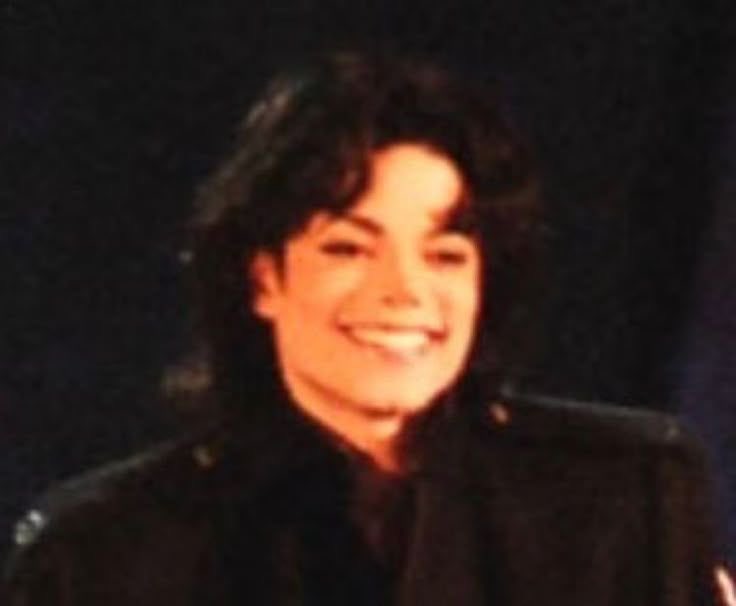 doodomichael's tweet image. :D