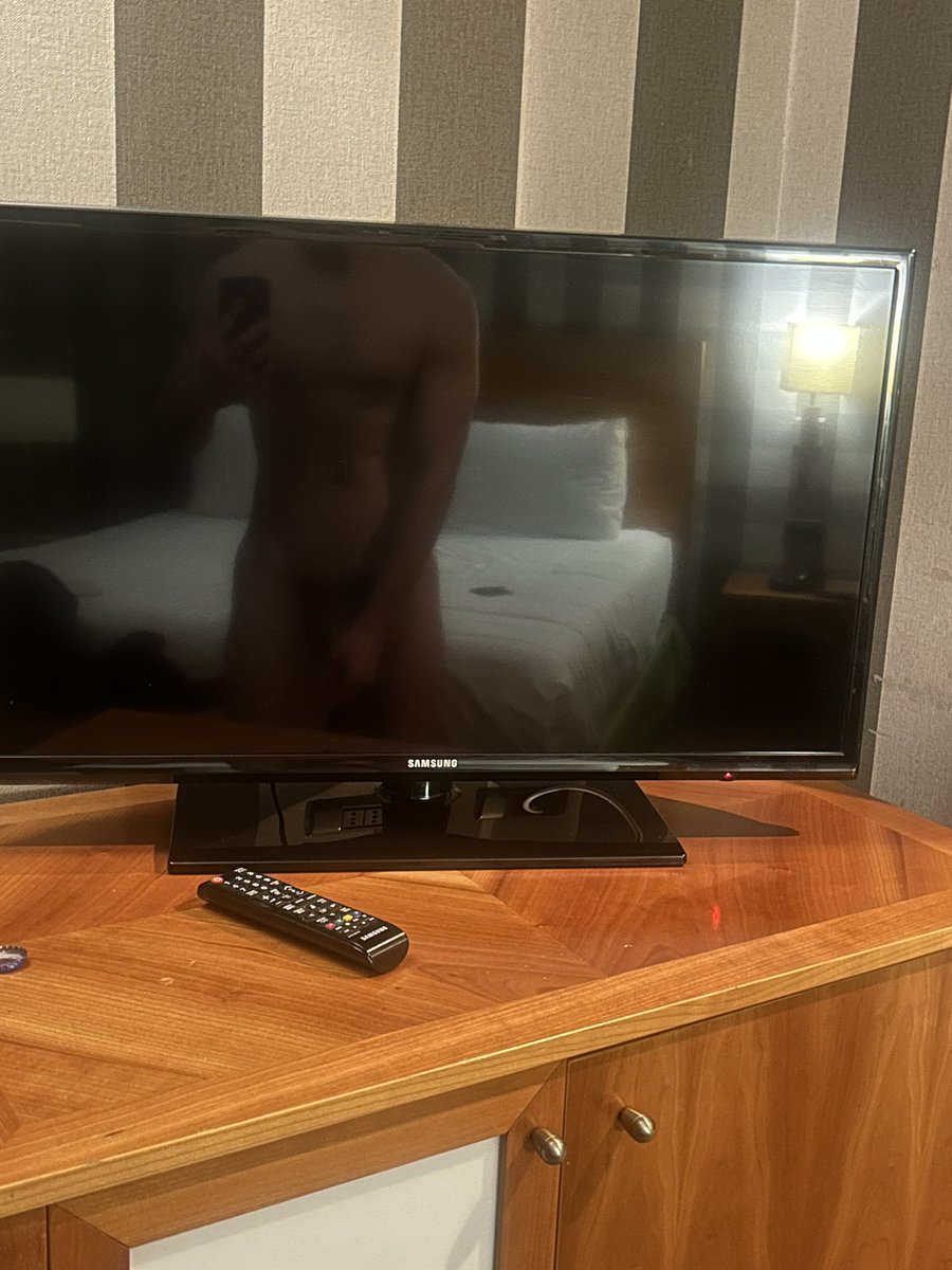 $T. TINTIN tweet media