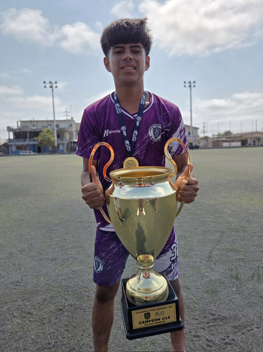 lnfa_fef's tweet photo. ⚽️🇪🇨 ¡IDV PAUCAR ES EL CAMPEÓN! 👏🏻 

📍 El club obtuvo el campeonato de la Liga Nacional de Fútbol Menor Mixto U15. 

#Amateur https://t.co/bBi4IJnJl1
