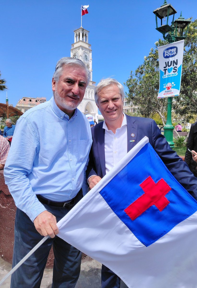freddyaraneda's tweet photo. Un Presidente que respeta los principios y valores cristianos 🇨🇱 https://t.co/pCXk9w2HUw
