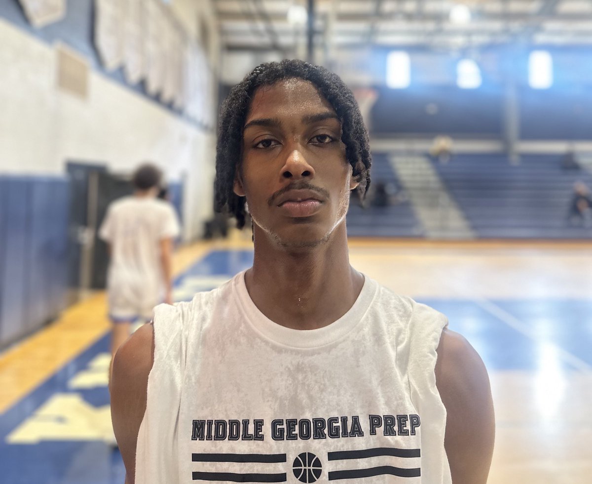 hoopseen's tweet image. Double Trouble Invitational
Final:
@middle_prep – 86
Next Level Academy – 53

Dominant performance from MGP in their win. The energy they brought to the gym was contagious. 

6’9 forward @Tobycartierrrr stuffed the stat sheet with 12 points, 6 rebounds, and 6 assists.…