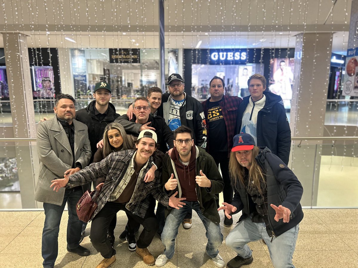 What a crew! Excellent Ednonton Sports Talk Christmas Party last night. 

Wrapped up a wild day after 10 straight hours of Skinner-Jarry trade talk.