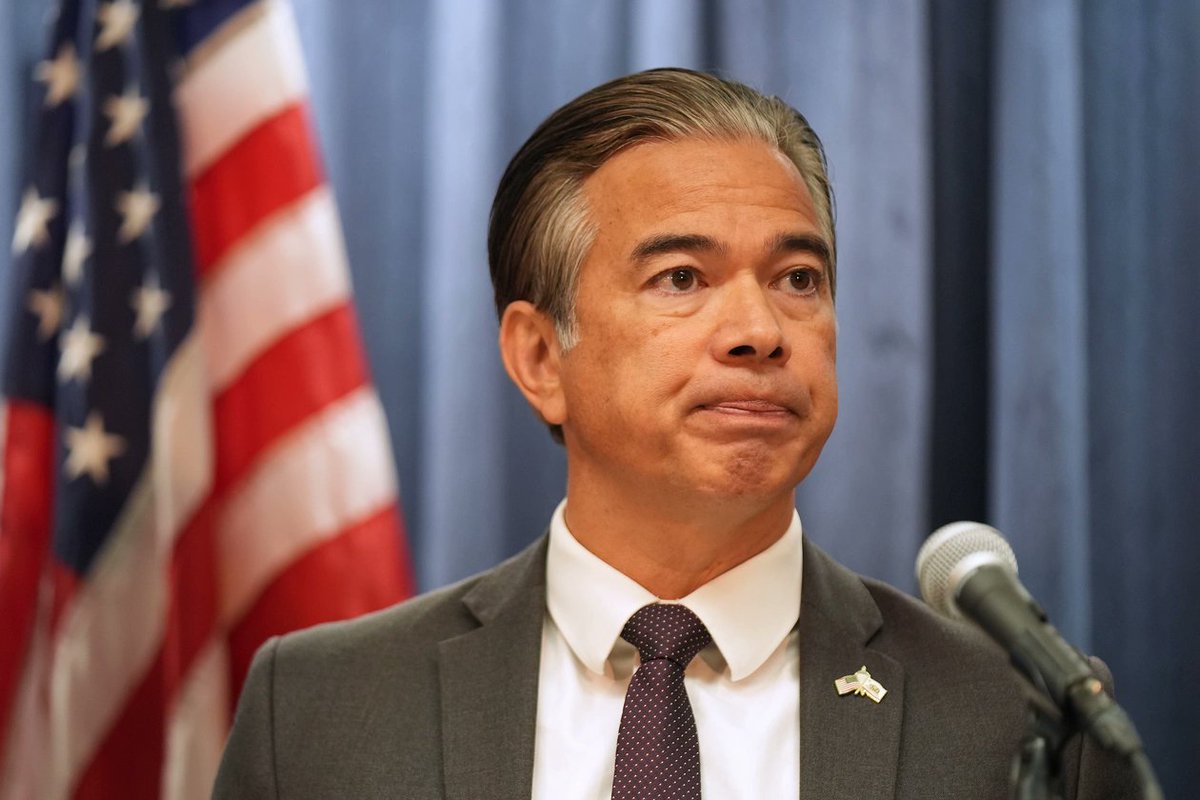 gainzalgo's tweet image. Breaking🟢 20 states lodge lawsuit against Trump’s $100,000 H-1B visa fee,
SAN FRANCISCO, California Attorney General Rob Bonta announced Friday that he and 19 other states are suing the Trump administration over its policy to hike fee.