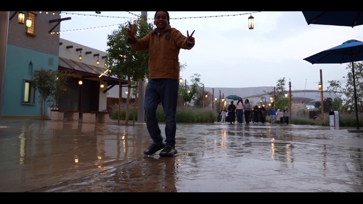 الأمطار على منتزه "Six Flags" في مدينة القدية. بعدسة خالد عقدي 