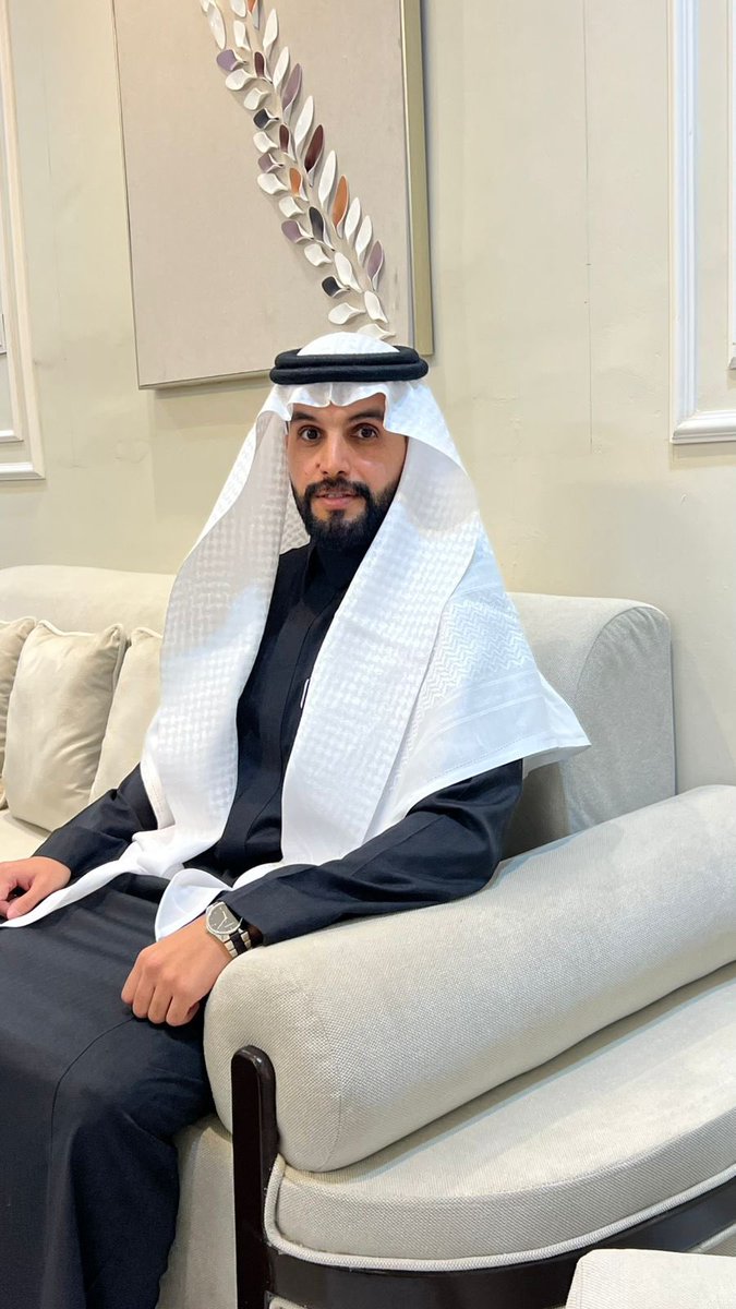 تم بحمدالله عقد قران  ابن العم نافع بن عواد بن نافع الفريدي #ملتقى_السحيم يبارك له ويتمنى له التوفيق وأن يتمم له بخير .