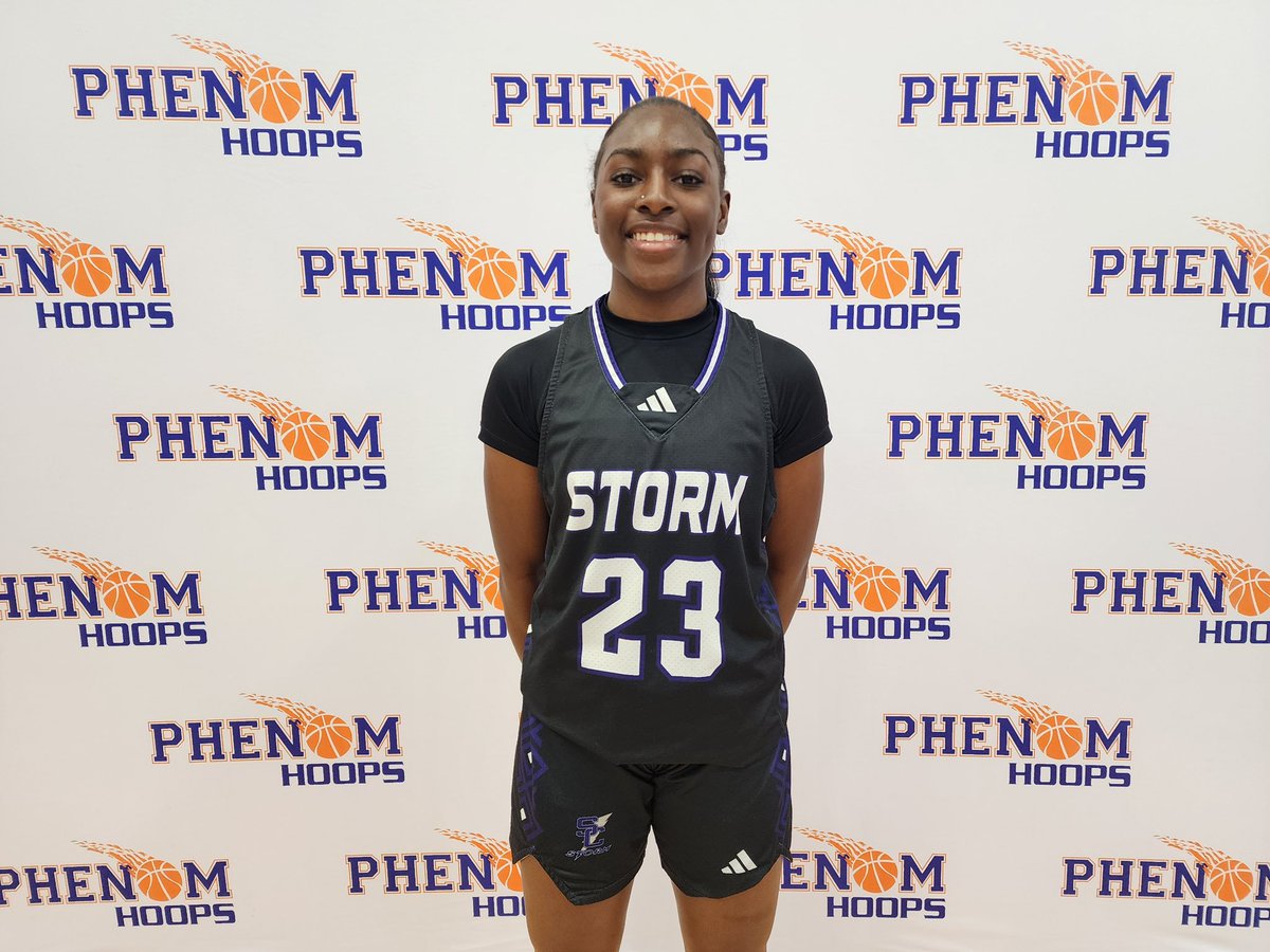 POBScout's tweet image. 2026 Oshauna Holland (Stuart Cramer) has been incredible today. Even when the defense is looking to slow her down, she was off the charts in being able to create for herself, attack downhill, and score from all 3 levels. High IQ guard committed to Wake Forest. #Phenom828Showcase