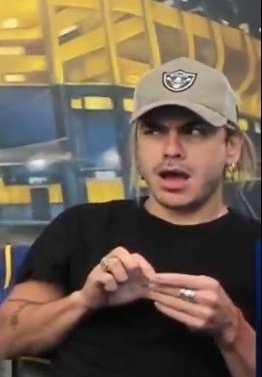 roo_abg23's tweet image. Dios Patricio sos mi meme favorito 😂🤩