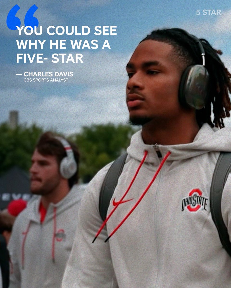 paramountplus's tweet photo. For Sanchez and Moore, their inaugural seasons reach their crescendo as their teams enter the College Football Playoff. New Episodes of #5StarPPlus, streaming this Tuesday on Paramount+ https://t.co/nhnXybUnxi