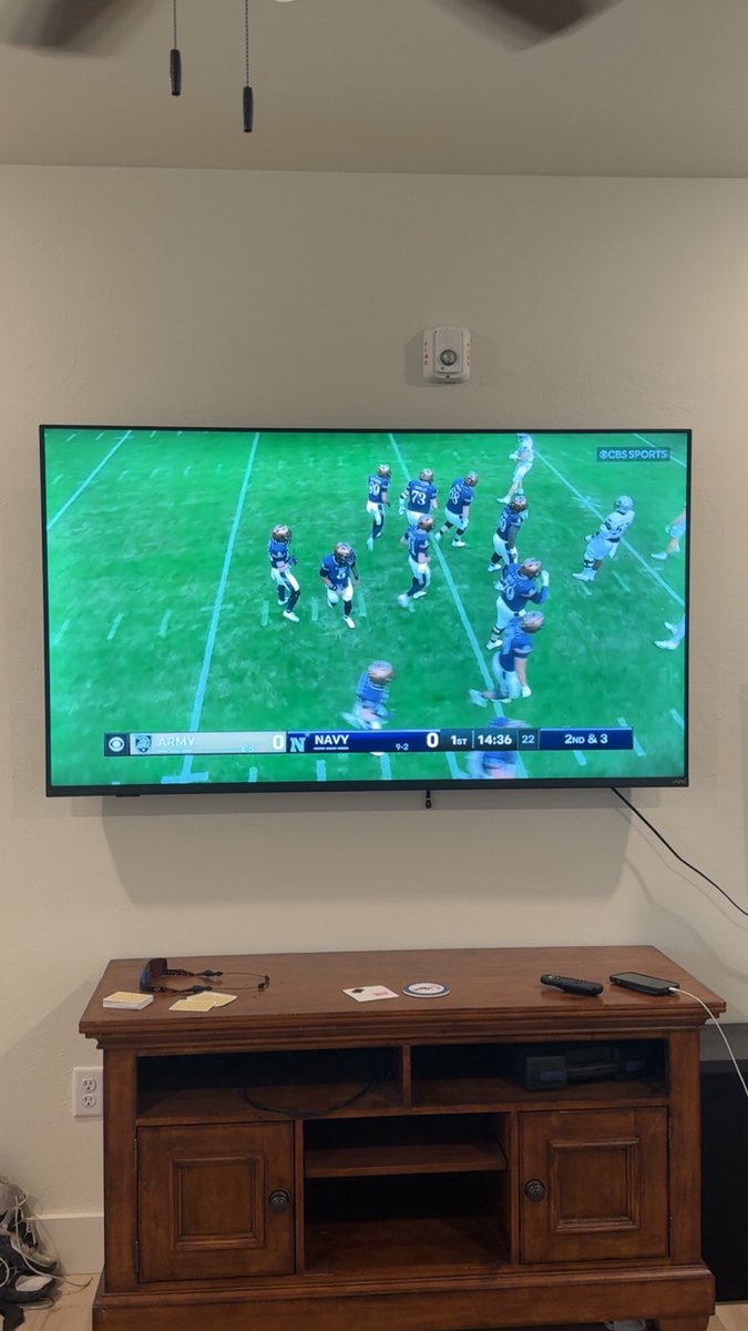 Betting money I don’t have on Army Navy might be the most patriotic thing I’ll ever do #USA #BeatArmy