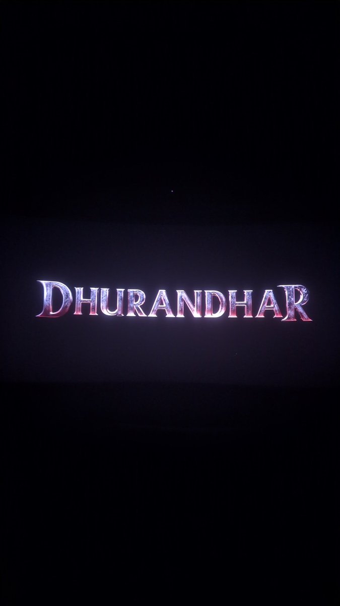 samhitasam's tweet photo. A theatre visit after a really long time. It was mind blowing and how!!!! @AdityaDharFilms crafted each character and plot in such detail. Every role played had an unbelievable impact and screen presence.@RanveerOfficial It felt so good seeing you back with a bang. https://t.co/46n3ejWQAz