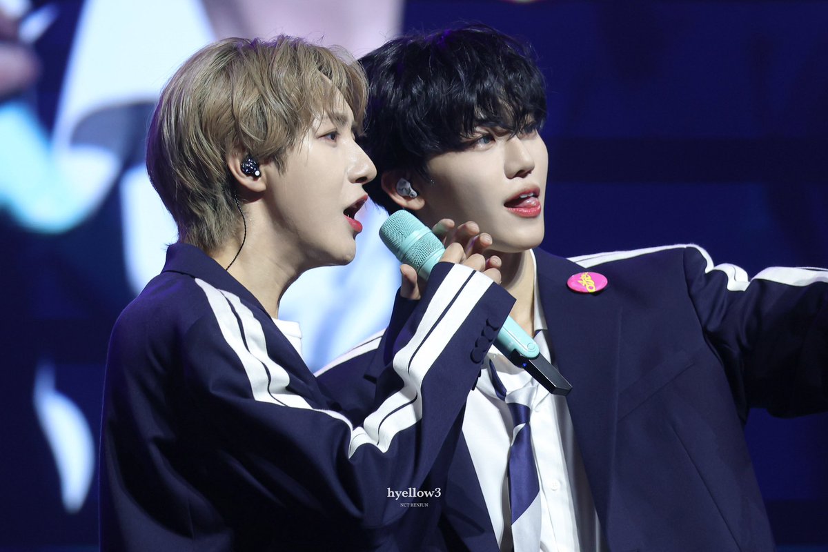 251213 

#RENJUN #런쥔 #仁俊
#JAEMIN #재민 
#NCTDREAM