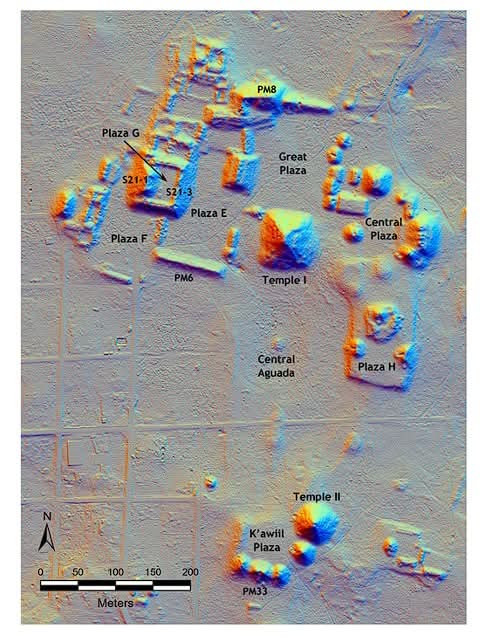 claringb's tweet image. This image is a LiDAR (Light Detection and Ranging) map of an ancient Maya city. The map reveals the archaeological site's layout, including plazas, temples, and residential structures, hidden beneath dense vegetation. 
Via Cambridge University