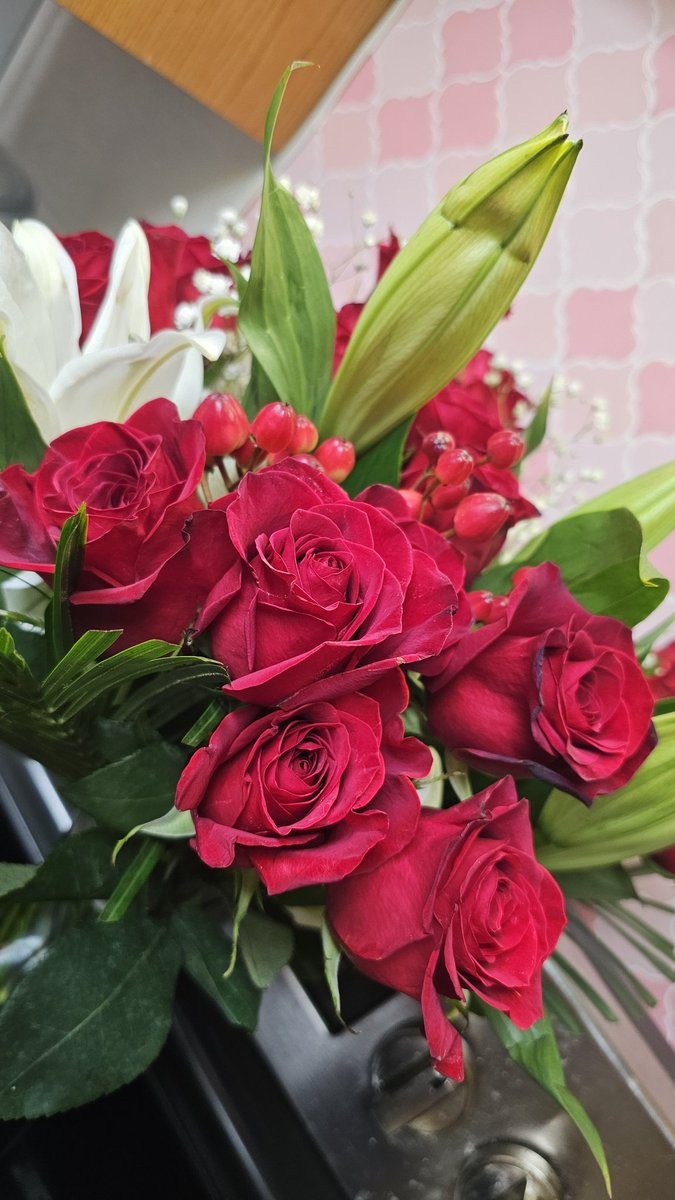 BadABossB's tweet image. Happy 11 year Anniversary to Me 😊🥀❤️