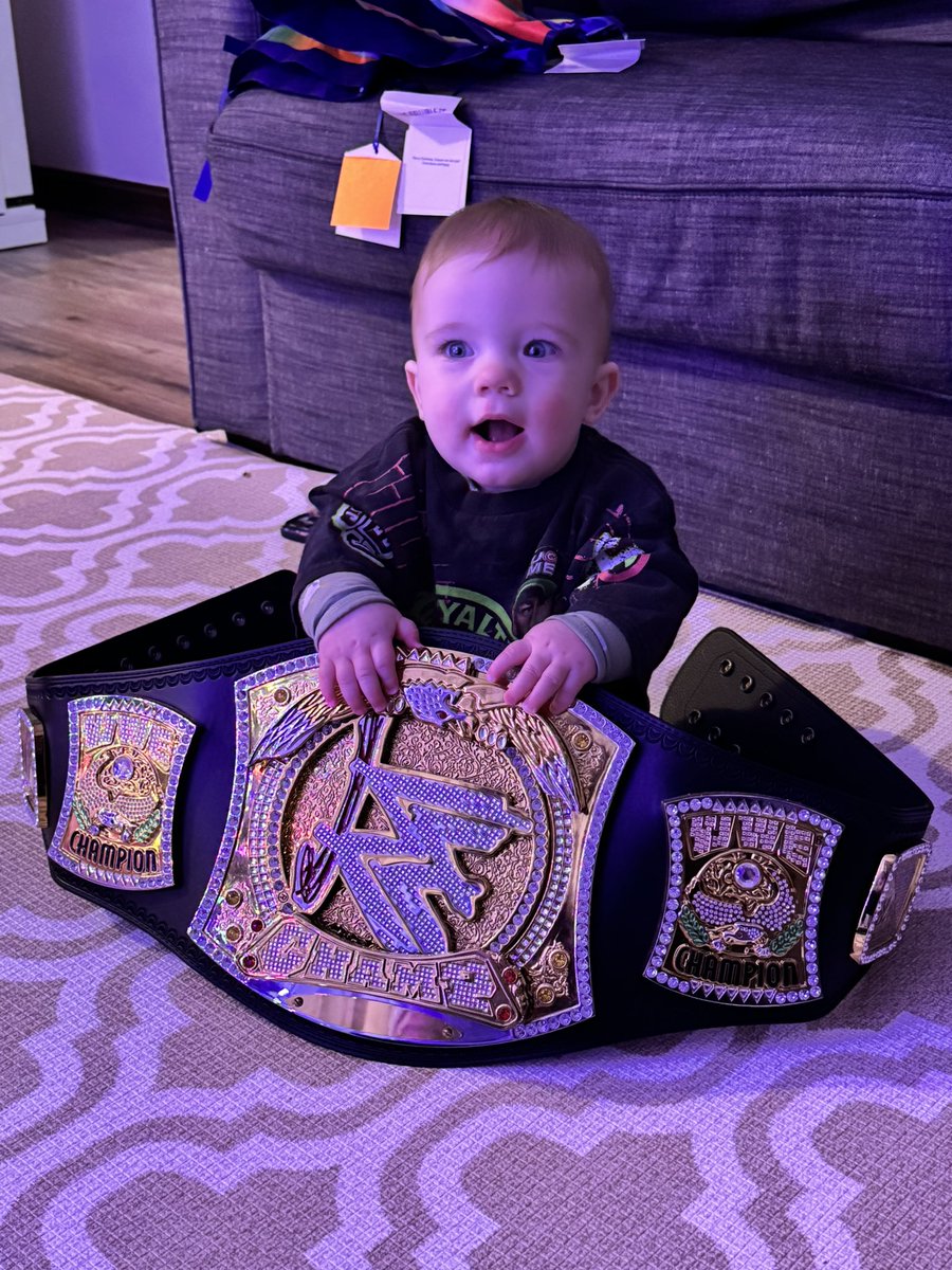 chodeski_93's tweet photo. #ThankYouCena https://t.co/DsLnHNcVBN