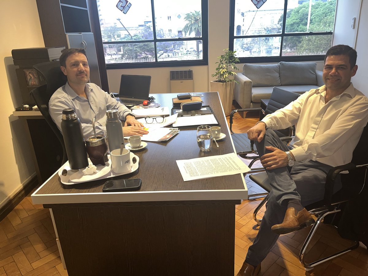 AlbertoZa17808's tweet photo. Un año de gestión territorial, fortalecimiento institucional y compromiso social

https://t.co/7XXoYsyV8C https://t.co/Lsydd3IL2h