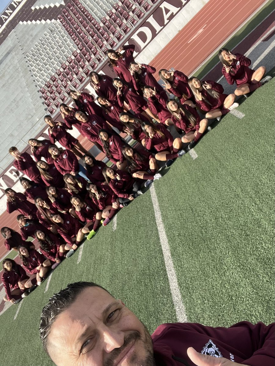 YsletaWomen’sSoccer tweet media