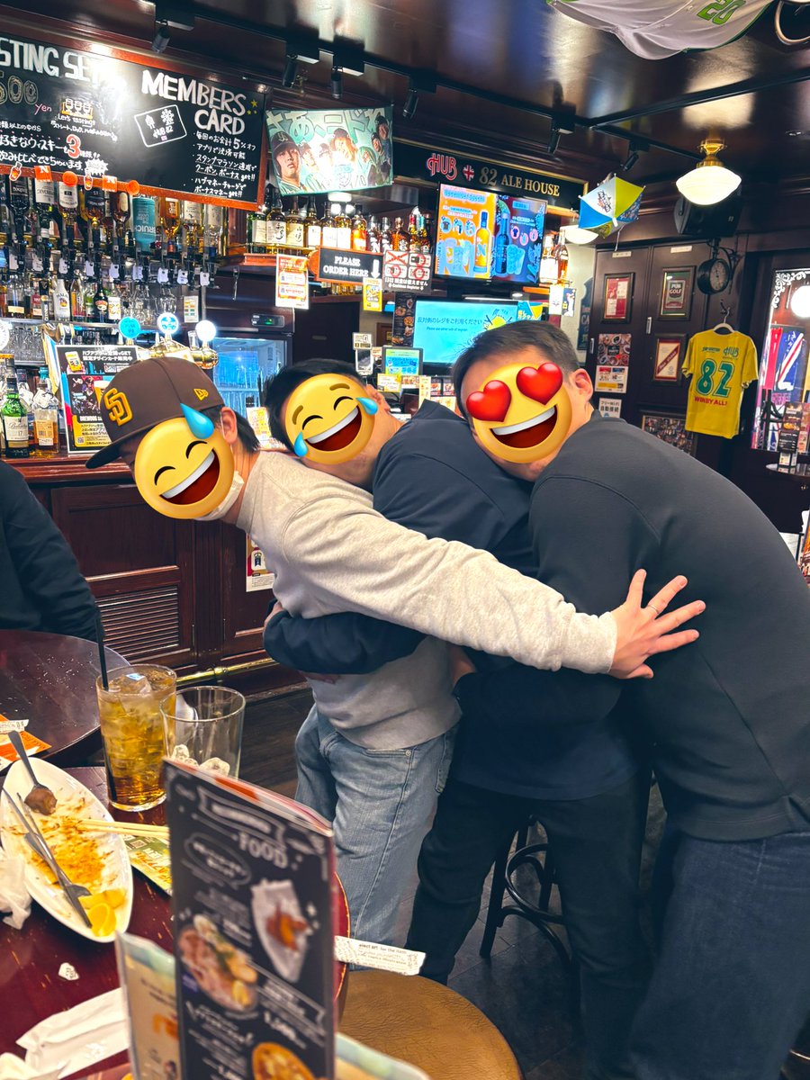 funkygramer200's tweet image. 昨日のけんた会（忘年の儀）
笑い過ぎてしゃべりすぎて喉痛い😮‍💨
けど楽しかった〜
スペでご迷惑をおかけした皆様、すいません😓
#けんた会
#nswer
#NMIXX