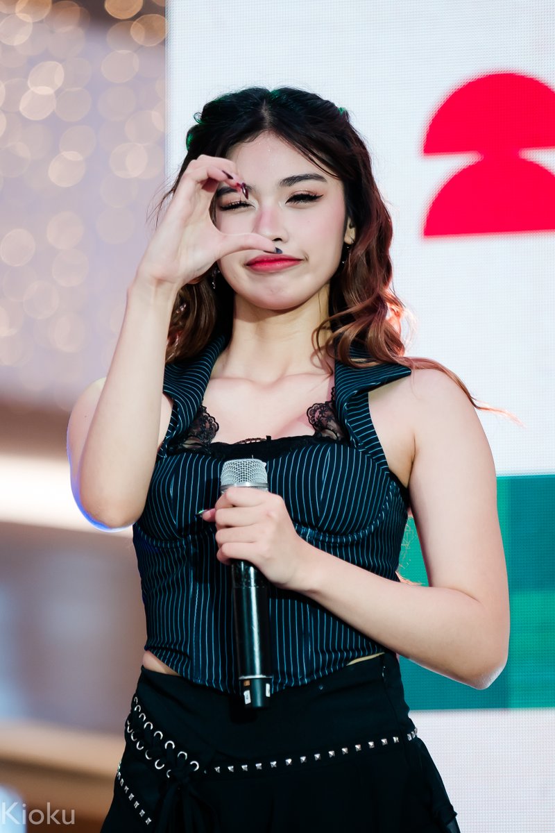[2025.12.13] QUADLIPS Cole
「 Quadlips Mallshow 」

QUADLIPS AT GATEWAY MALL
#QUADLIPSMallshowPH 
#QUADLIPS #MNL48Cole #ColeQUADLIPS