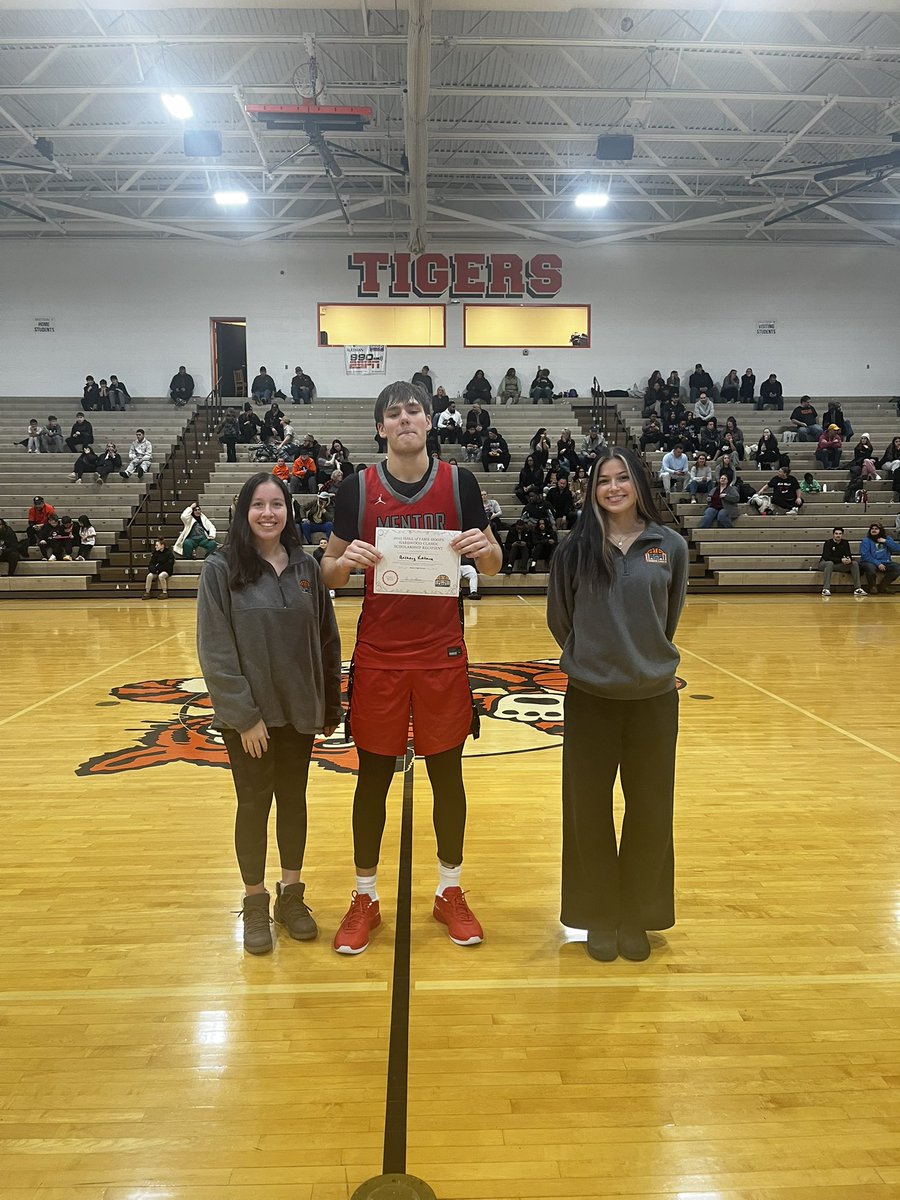 HoF Hardwood Classic tweet media