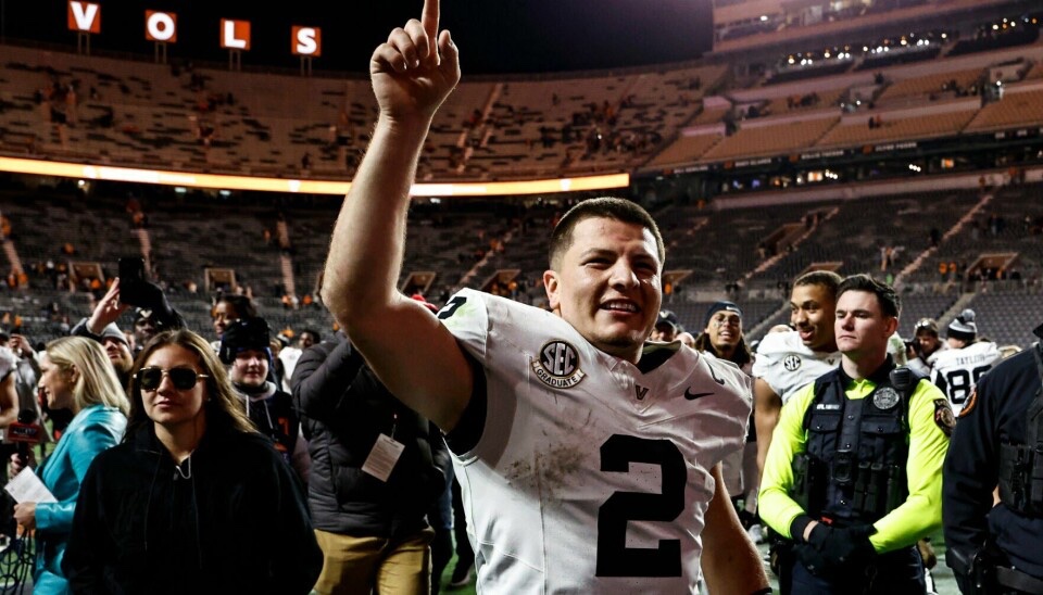 Thank you, Diego

Been a Vandy fan my entire life. In those 30 years, I never imagined seeing a Dore on the Heisman stage. 

Changed the standard here and showed the ceiling in Nashville is unlimited. 

Forever grateful. See you for one last ride in Tampa. 

#2Turnt #HEI2MAN