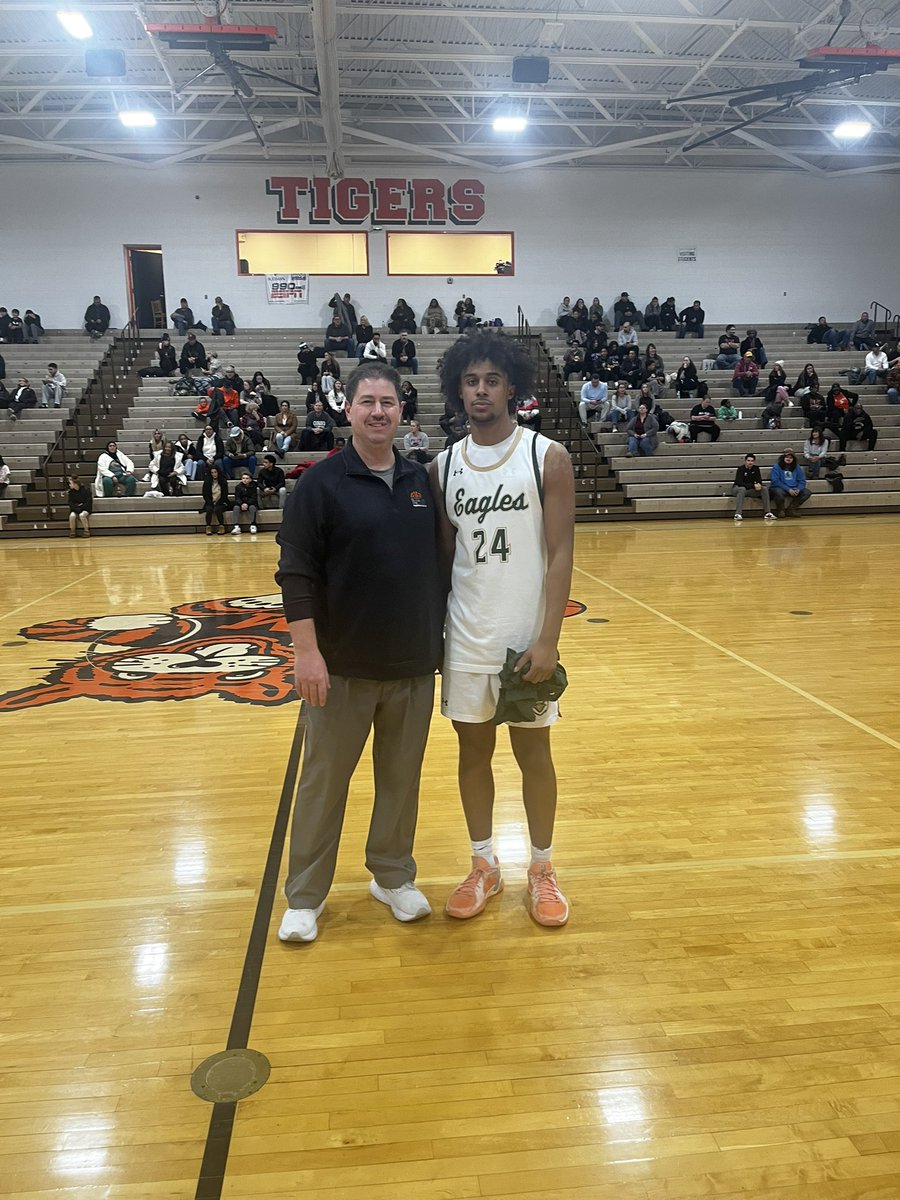 HoF Hardwood Classic tweet media