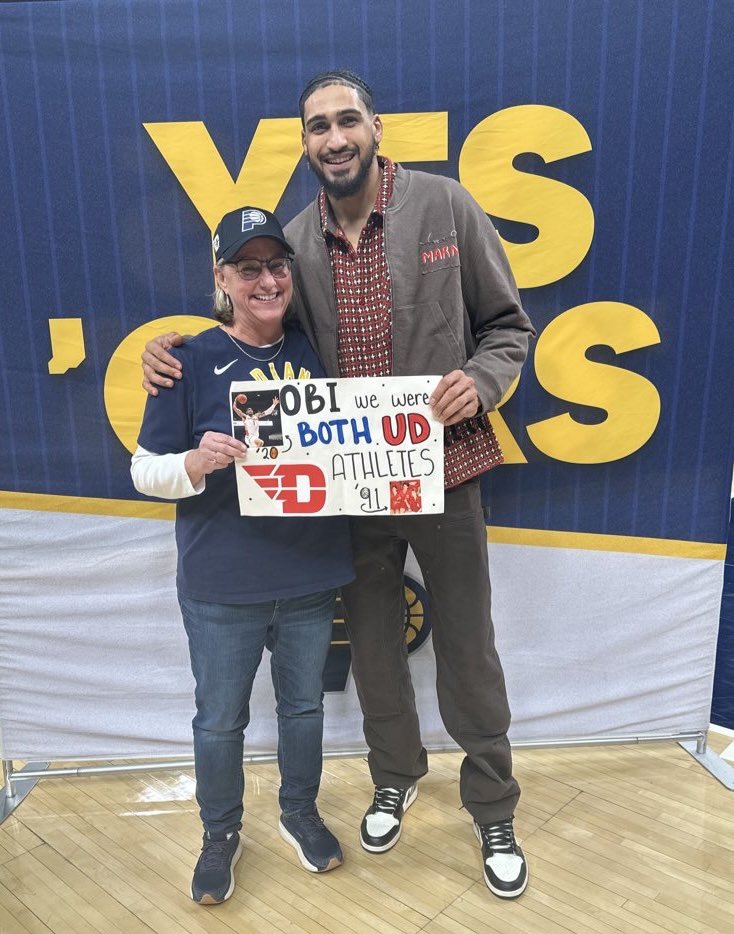 Amy Wackerly tweet media