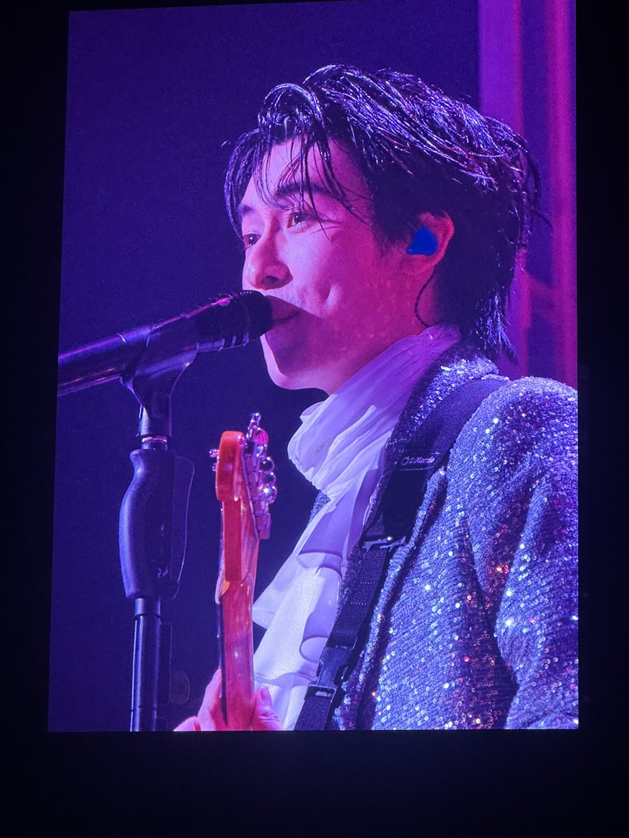 Gotsty.le tweet media