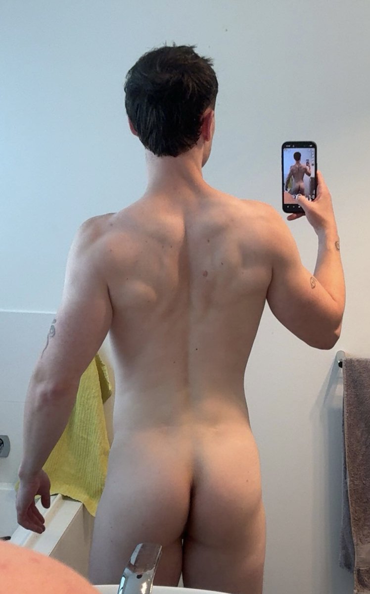 josh 📉 tweet media