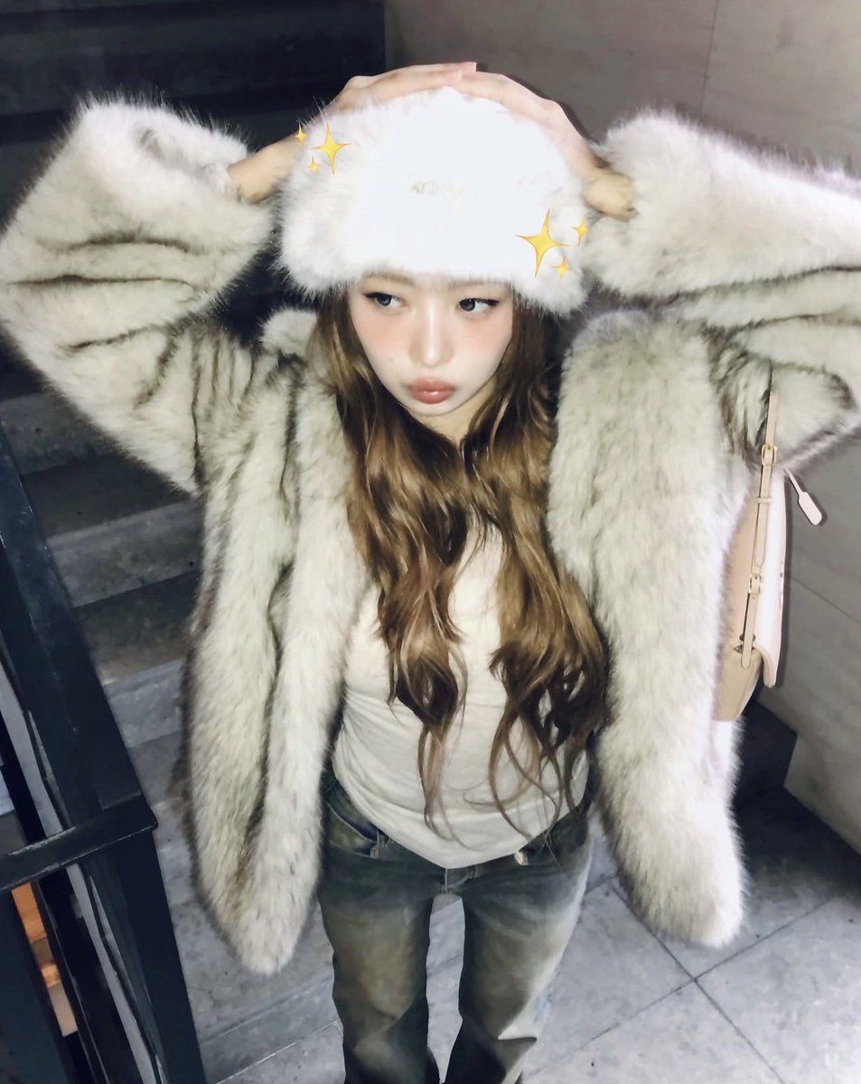 ivepics_'s tweet photo. rei instagram update https://t.co/KA8Z9Rjkmb