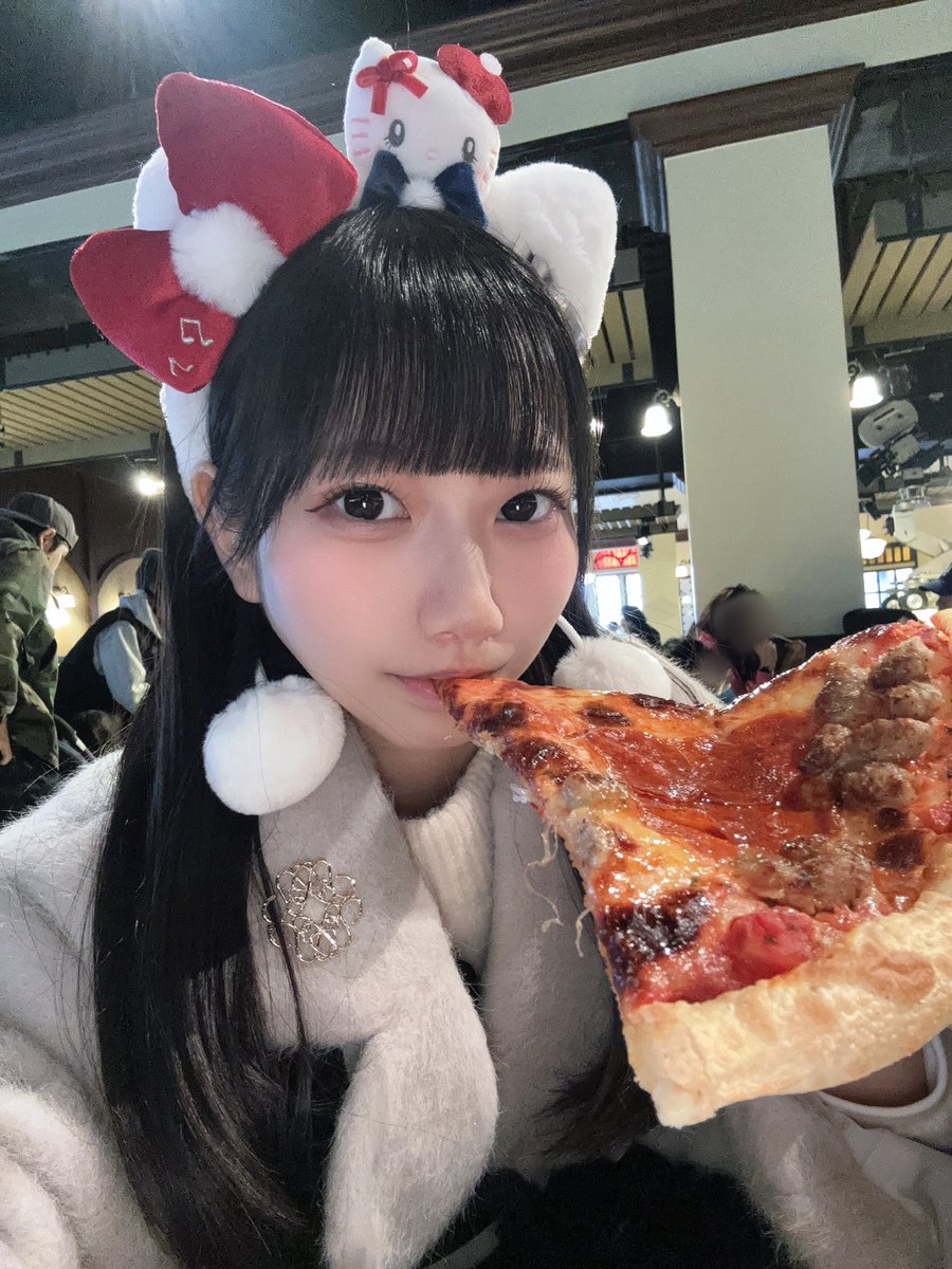 このピザ美味しかった！！！！ 今日も一日お疲れ様でした！ いい夢見て