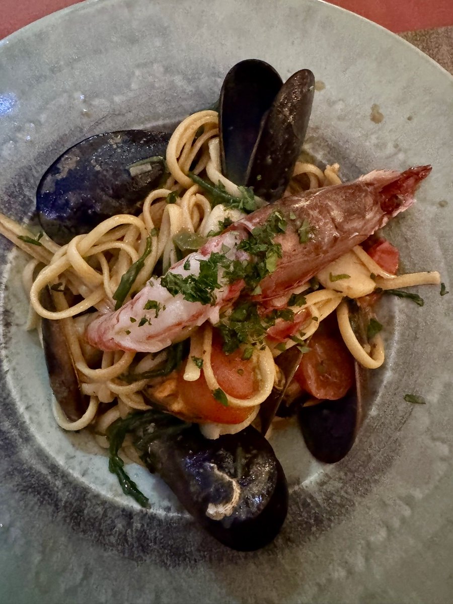 Spirelli79's tweet photo. #Herrlich #Dinner #Lieblingsitaliener https://t.co/eKifeyJuPf
