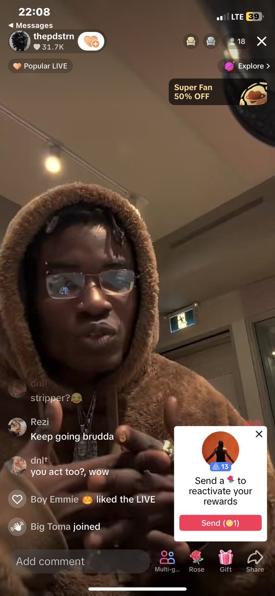 itsboyemmie's tweet photo. The way my bro @Topboytoma fw @THEPDSTRN omo I’m infected already too with the virus bro spits game #MOSHOOD https://t.co/AkEB6limFw