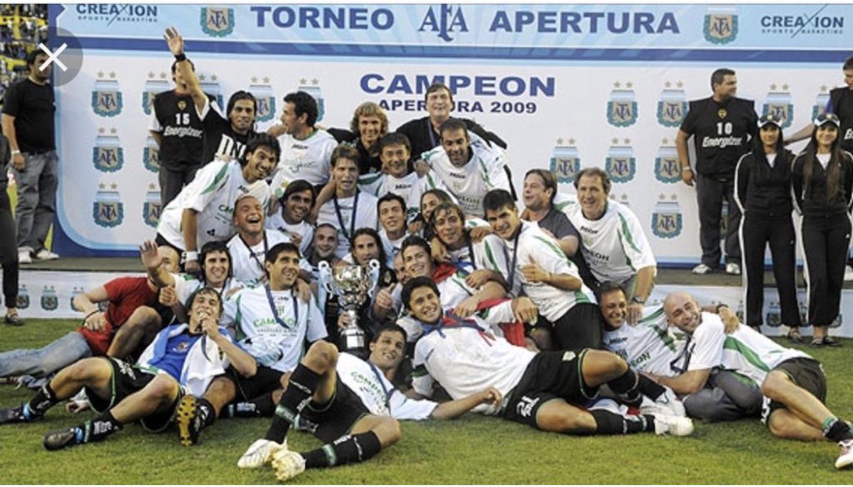 16 años de un Banfield campeón que quedó en la historia. Abrazo grande a la familia Banfileña! <a href="/CAB_oficial/">Club A. Banfield</a>