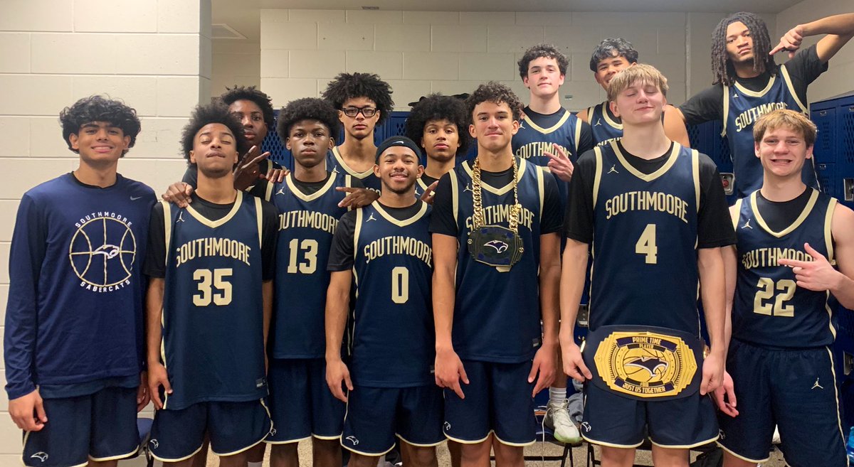 SouthmooreHoops's tweet photo. Proud of our SaberCats for representing  at the Arvest Hoopfest in Rogers Ark. A 77–56 victory over Russellville Ark. shows what happens when unity meets effort.”
Jr. Gabe Willingham- Heart and Hustle Award.
Jr. Treydon Williams -  Prime Time Player Award. 
#JustUsTogether #BIB https://t.co/6wEiRsOS0a