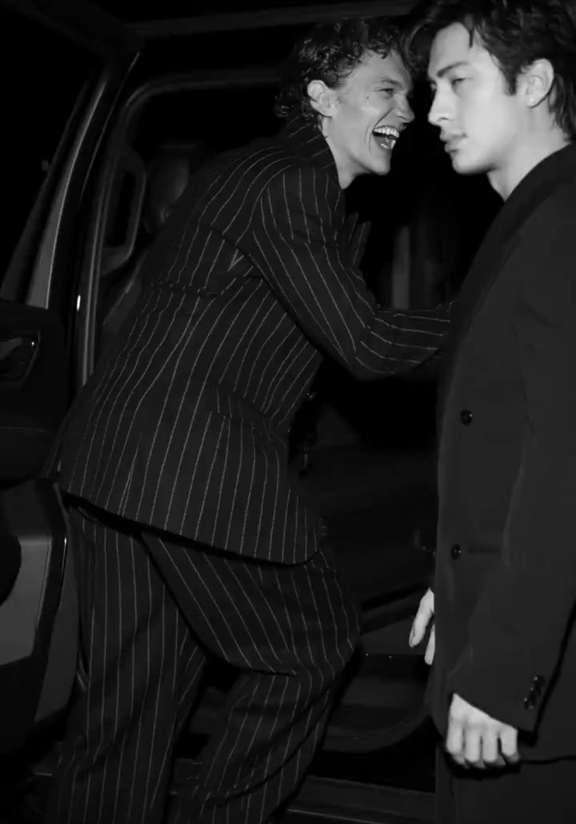 ilyanchiron's tweet photo. love this picture of connor and his big smile (hudson im sorry they caught you mid blink) https://t.co/HsHTFtCXNS