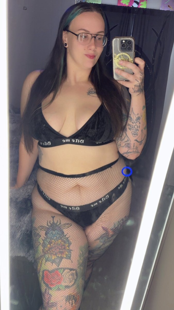 Jesse6789w's tweet photo. Hitting 800 followers is the next big goal! β¨ If you like what you see and want to join the journey, a follow or retweet would mean the world.
Let's grow together! π
#SelfieGoals #ExplorePage #SupportSmallAccounts #GrowingMyAccount #PhotoOfTheDay #confidencequeen https://t.co/2cMDjmeoiZ