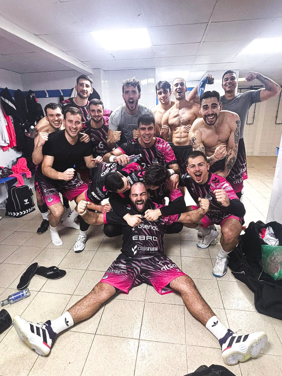 bmSinfin's tweet photo. Se ha hecho derogar pero VICTORIÓN✊🏽

🔵⚫️ #AúpaSinfín #SinfínEsUnSentimiento #LaAlbericiaNuncaSeRinde https://t.co/LV77jNeYWm