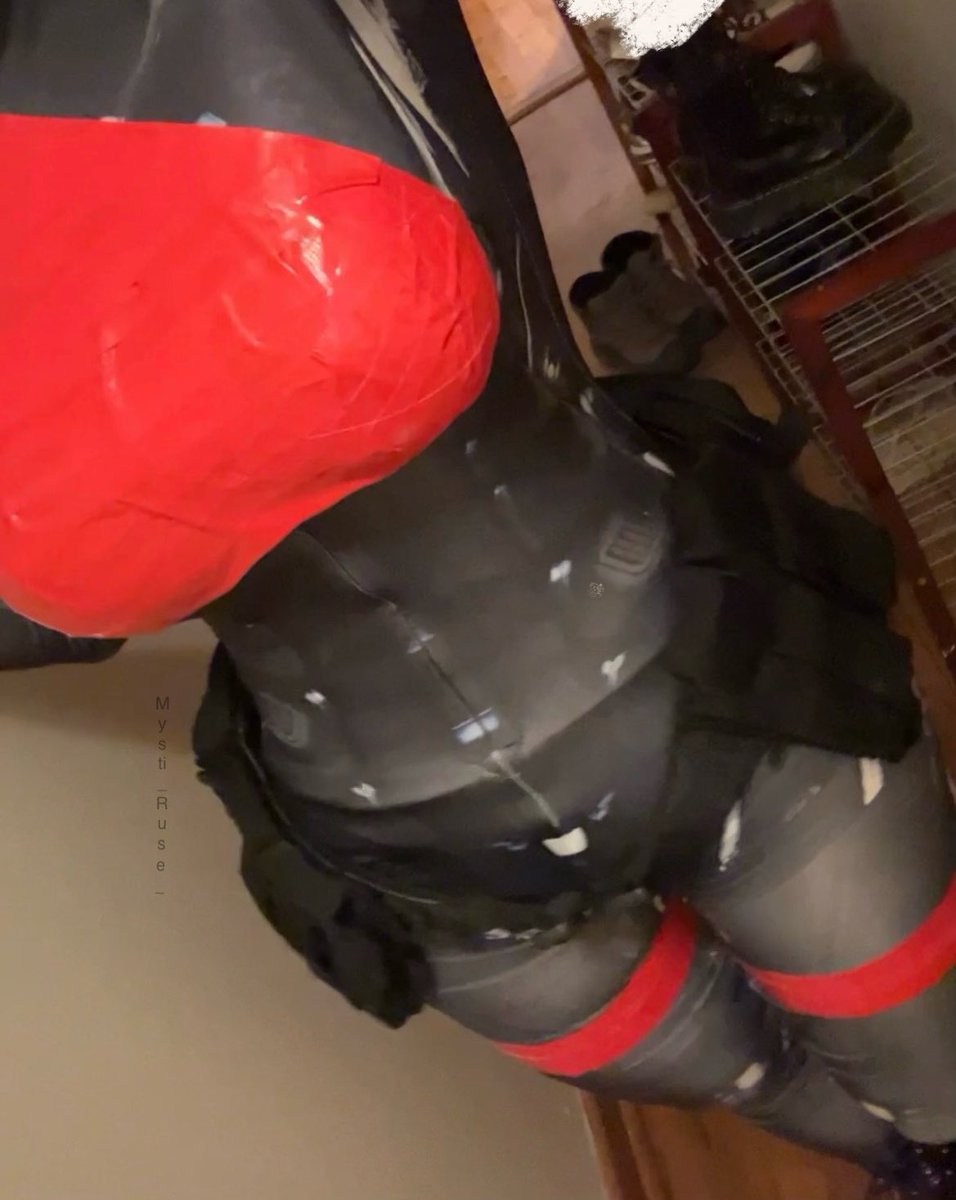 Had to use duct tape for detailing LMAO
Idk if I’m cooked or if I cooked

Guess the cosplay (˶  >   ₃  < ˶)