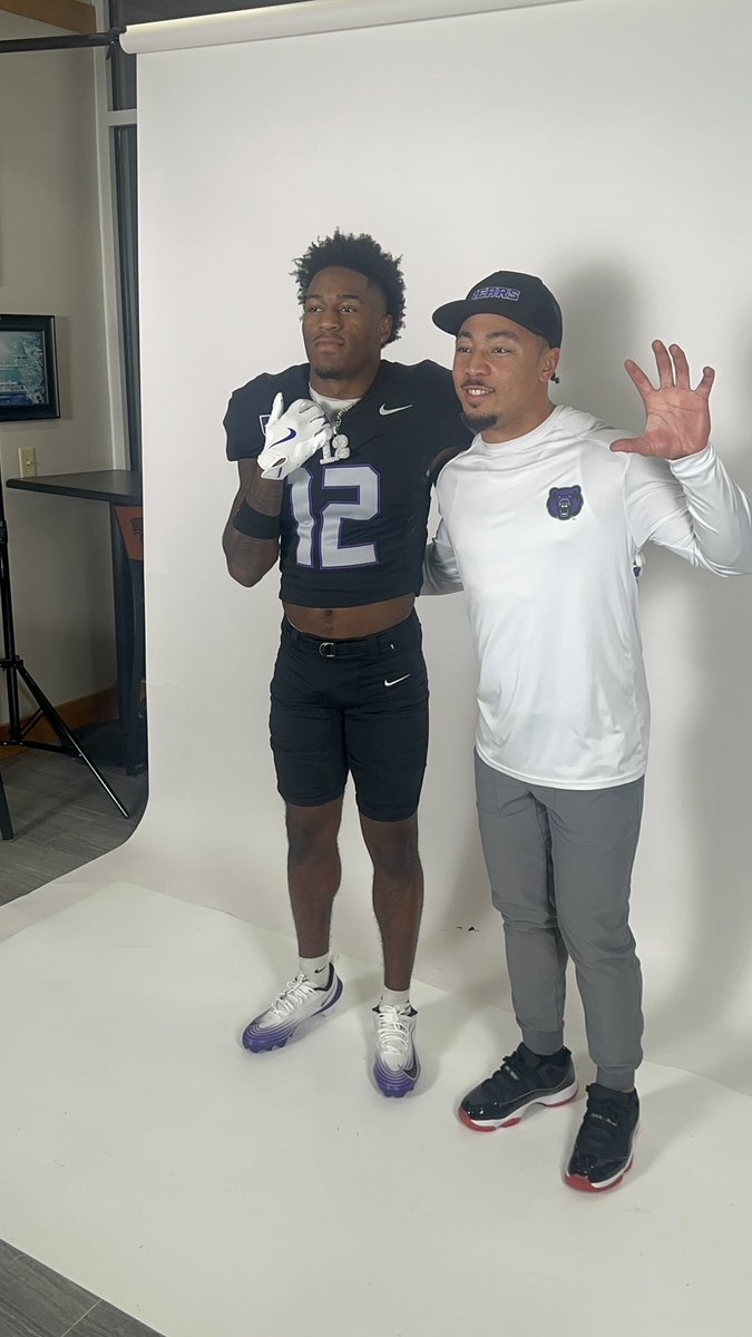 Enjoying today! <a href="/UCA_Football/">𝗨𝗖𝗔 𝗕𝗘𝗔𝗥𝗦 𝗙𝗢𝗢𝗧𝗕𝗔𝗟𝗟</a>