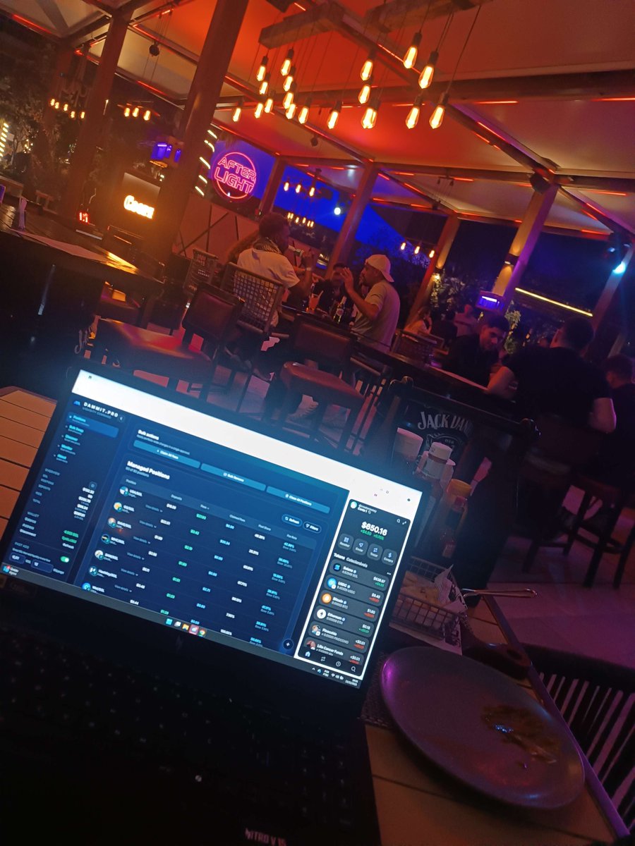 pandorfsol's tweet photo. Working in the party of hotel! 🔥

@mestredosalphas @MeteoraAG @met_lparmy @DAMMITpro https://t.co/ysHNeYndGJ