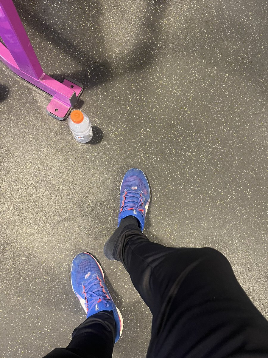 Master Cameron tweet media