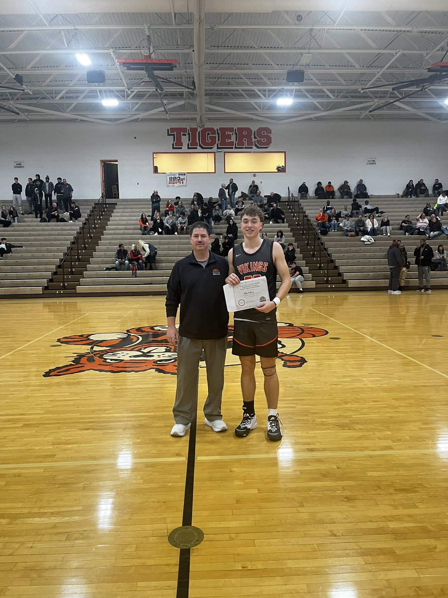 HoF Hardwood Classic tweet media